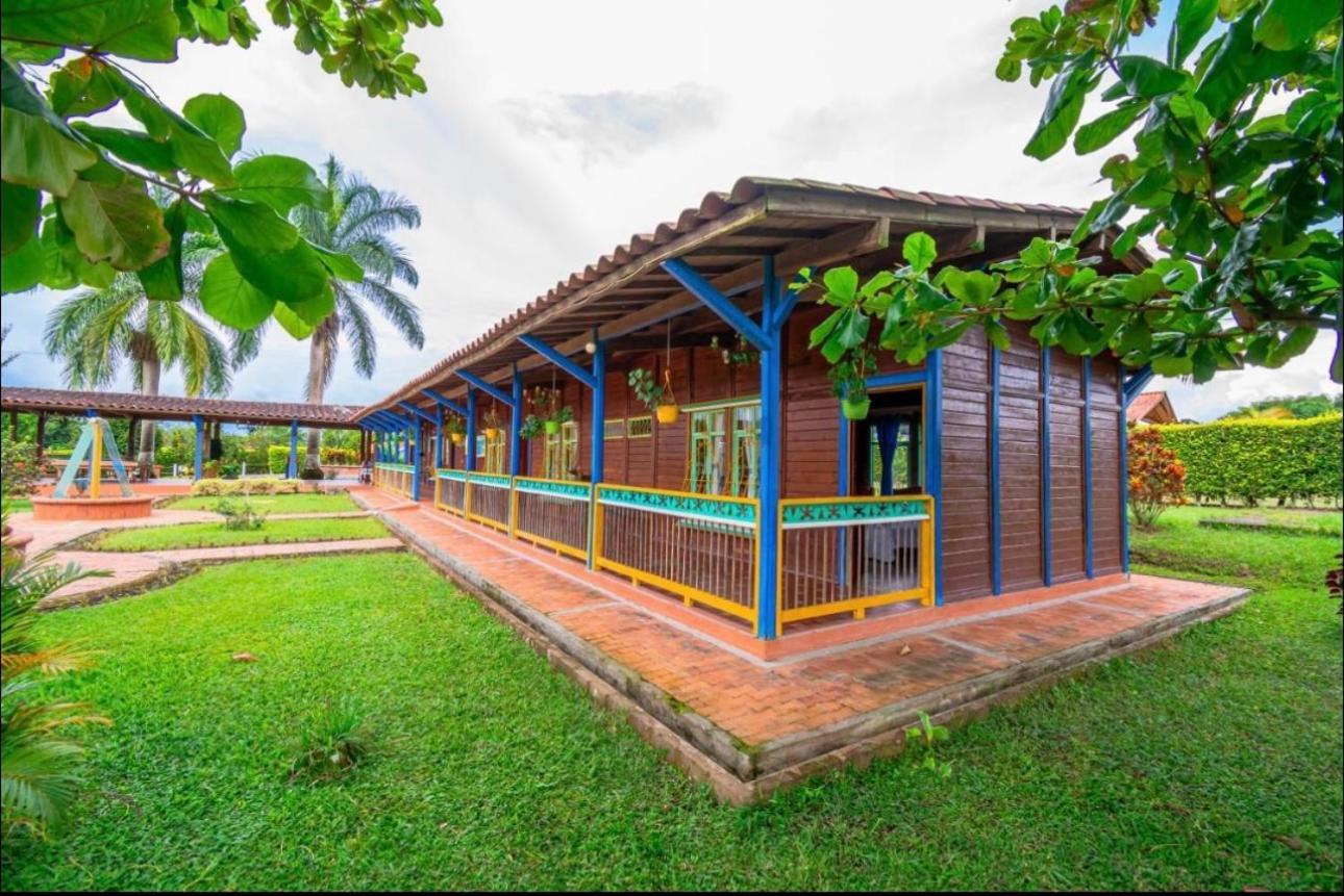 Finca Hotel El Ocaso Quimbaya Bagian luar foto