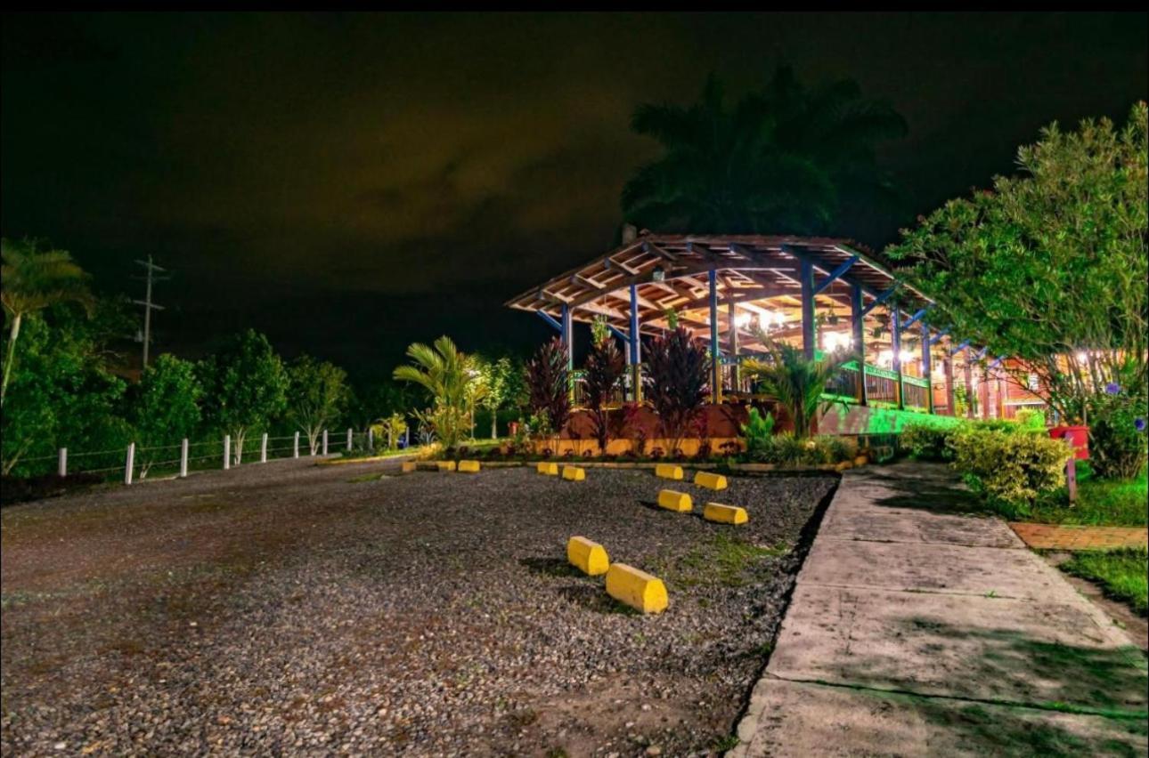 Finca Hotel El Ocaso Quimbaya Bagian luar foto